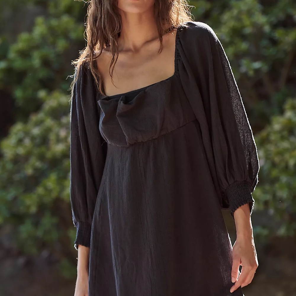 FREE PEOPLE Cute Like The Coast Beige
Mini Dress Size S - Picture 3 of 9